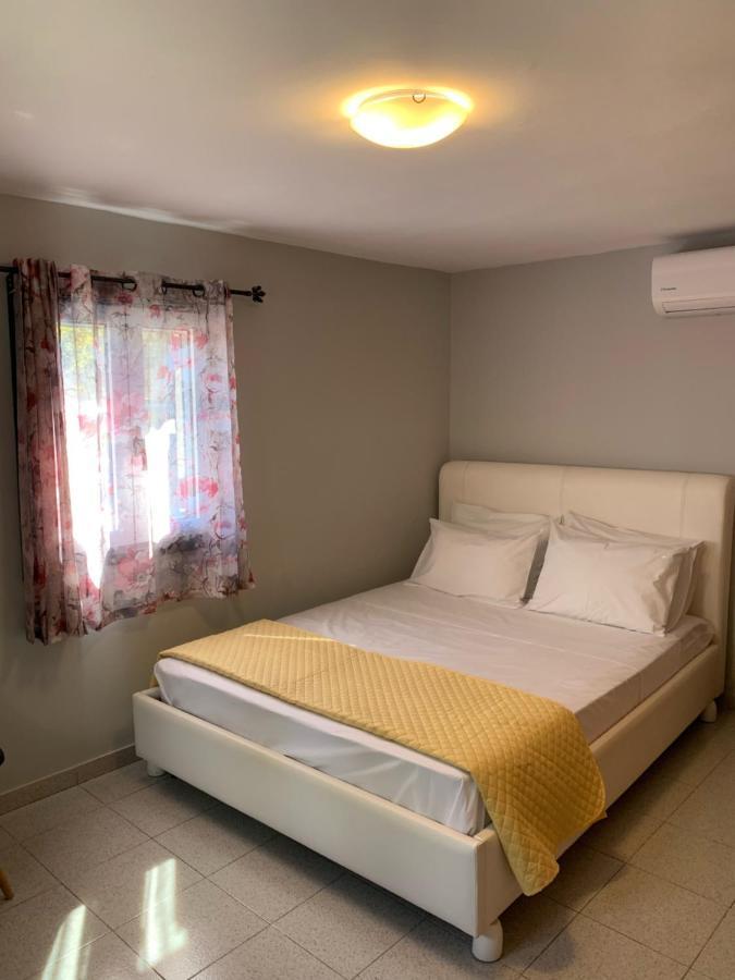 Lofos House Apartment Karavados Exterior photo