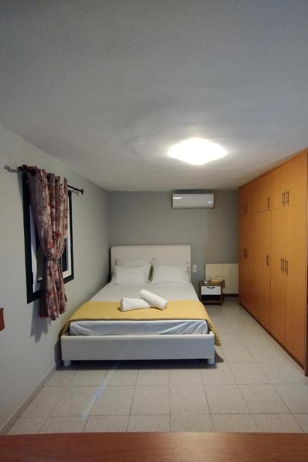 Lofos House Apartment Karavados Exterior photo