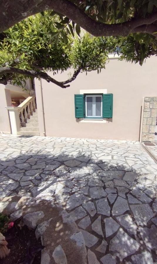 Lofos House Apartment Karavados Exterior photo